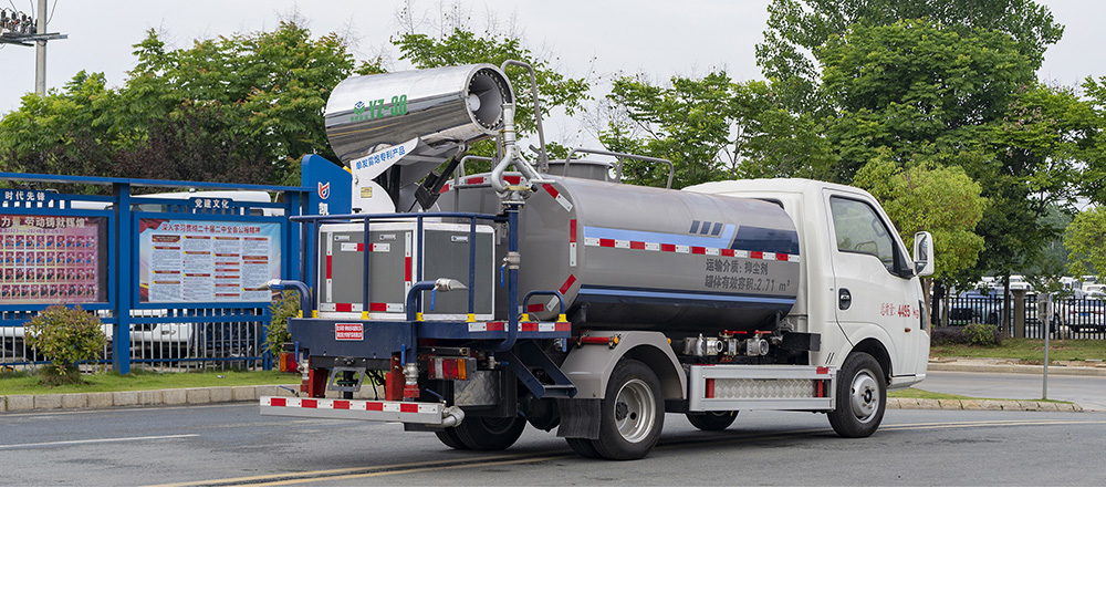 东风华神纯电多功能抑尘车