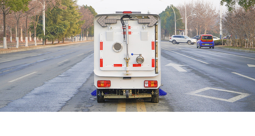 活越神童纯电扫路车