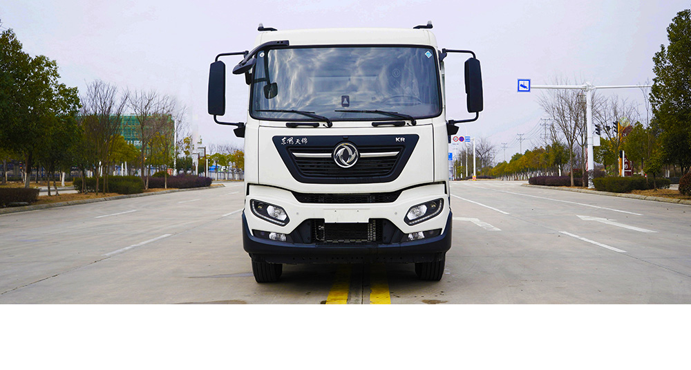 东风天锦纯电道路污染清除车