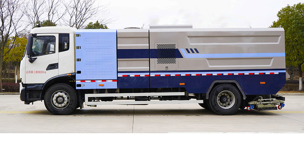 东风天锦纯电道路污染清除车