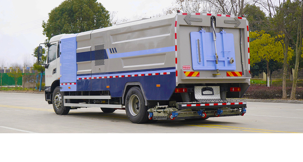 东风天锦纯电道路污染清除车