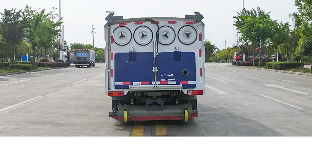 福田祥菱纯电吸尘车