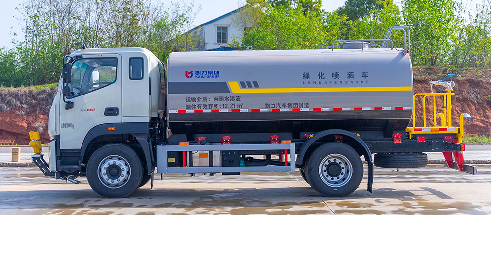 瑞沃ES7洒水车