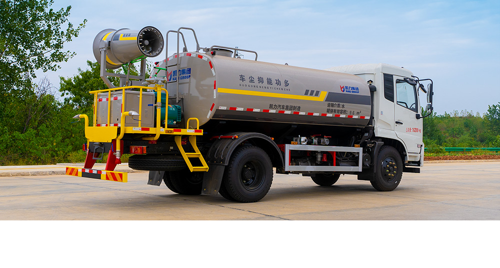 东风天锦绿化喷洒车