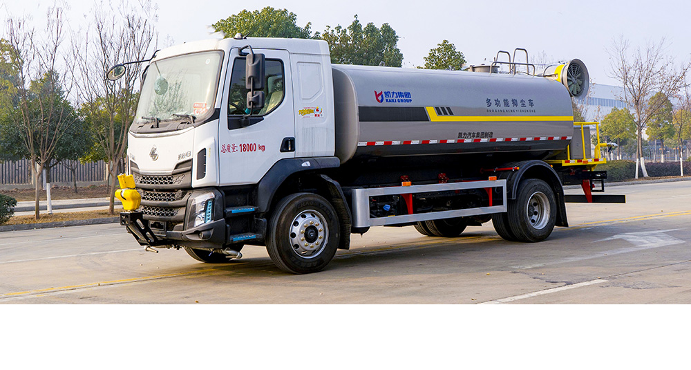 柳汽M3绿化喷洒车