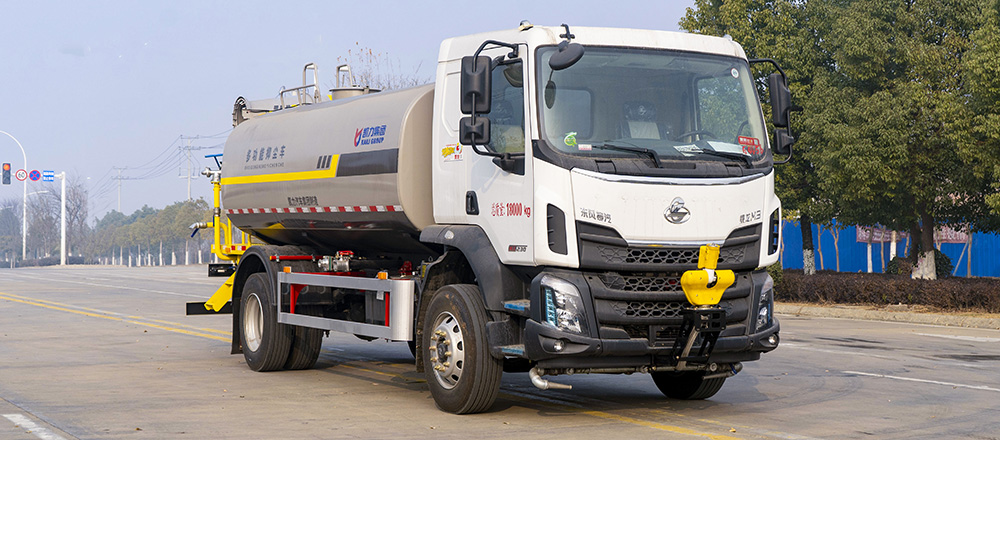 柳汽M3绿化喷洒车