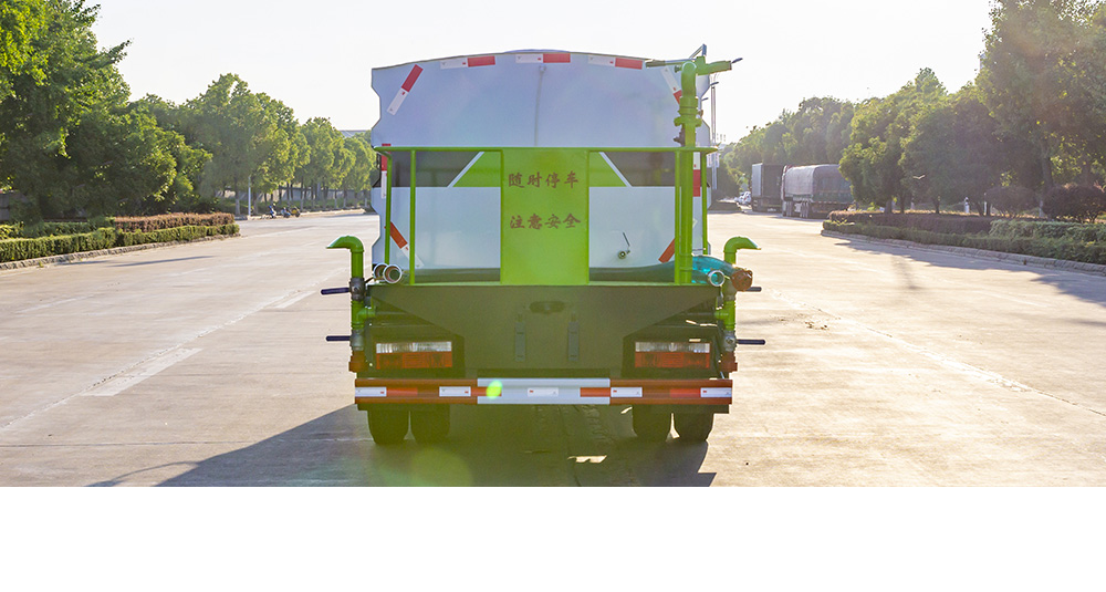 小多利卡多功能抑尘车