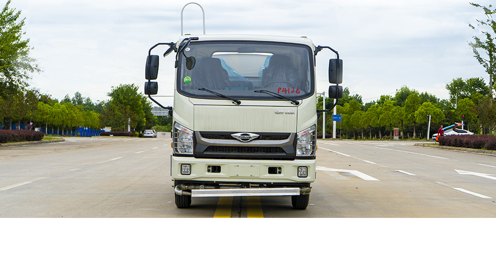 福田H2多功能抑尘车