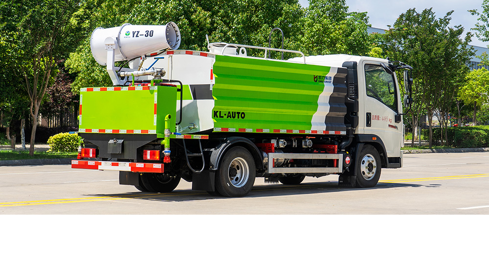 重汽豪曼多功能抑尘车