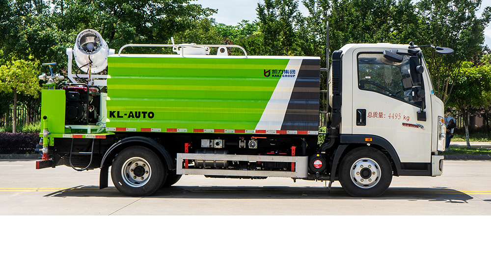 重汽豪曼多功能抑尘车