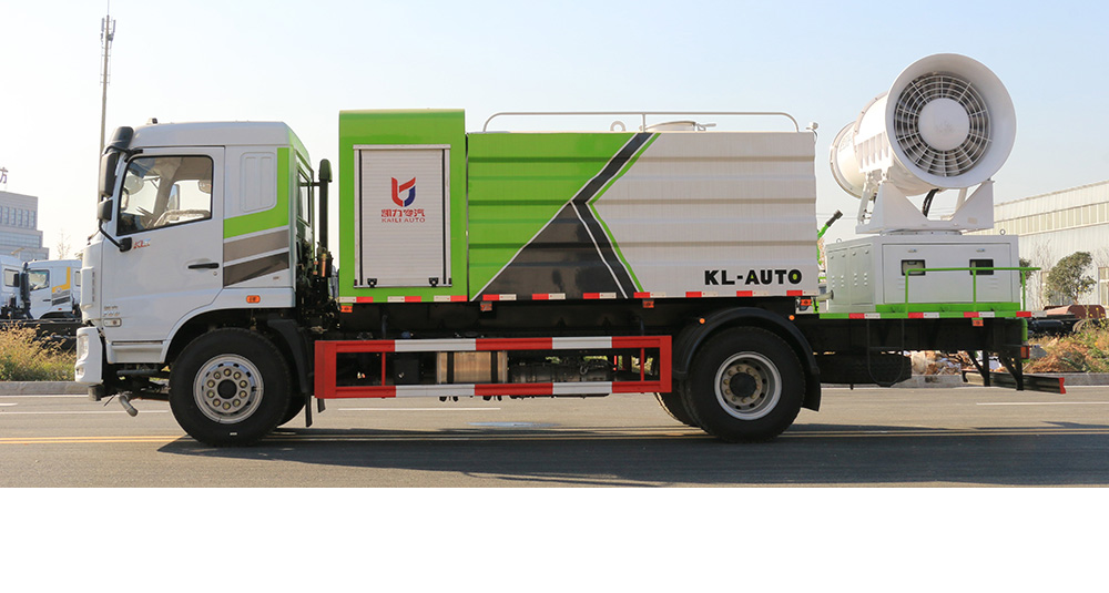 东风华神多功能抑尘车