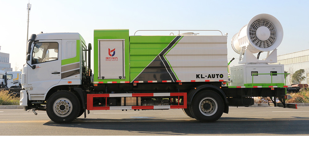 东风华神多功能抑尘车