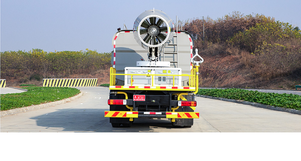 柳汽H5多功能抑尘车