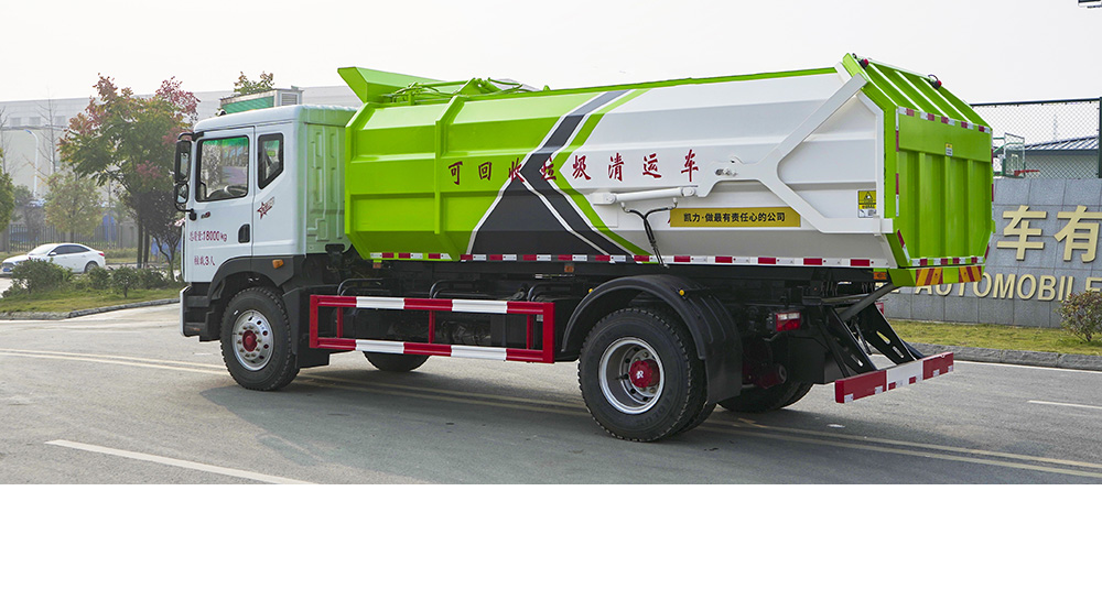 东风D9自装卸式垃圾车 侧装