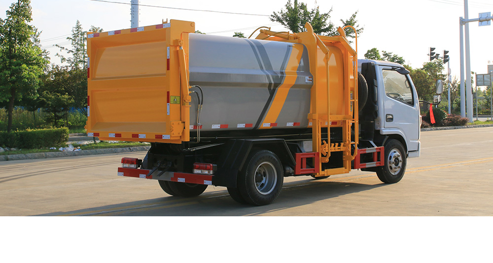 小多利卡侧装压缩垃圾车