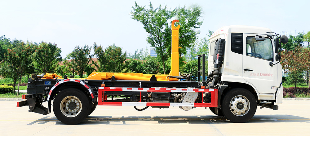 东风天锦车厢可卸式垃圾车