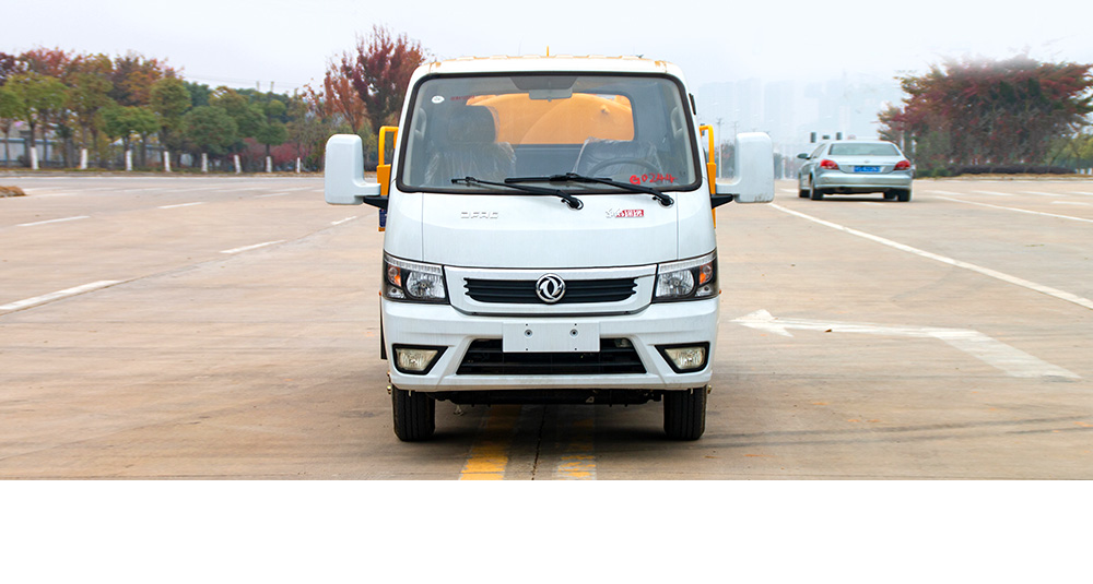 东风途逸清洗吸污车