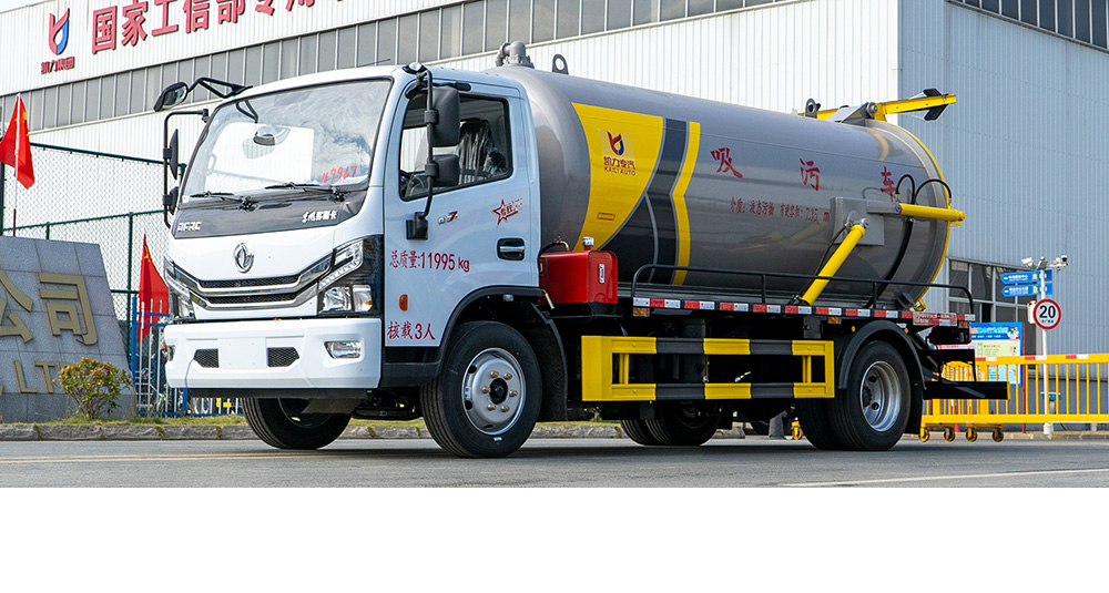 东风大多利卡吸污车