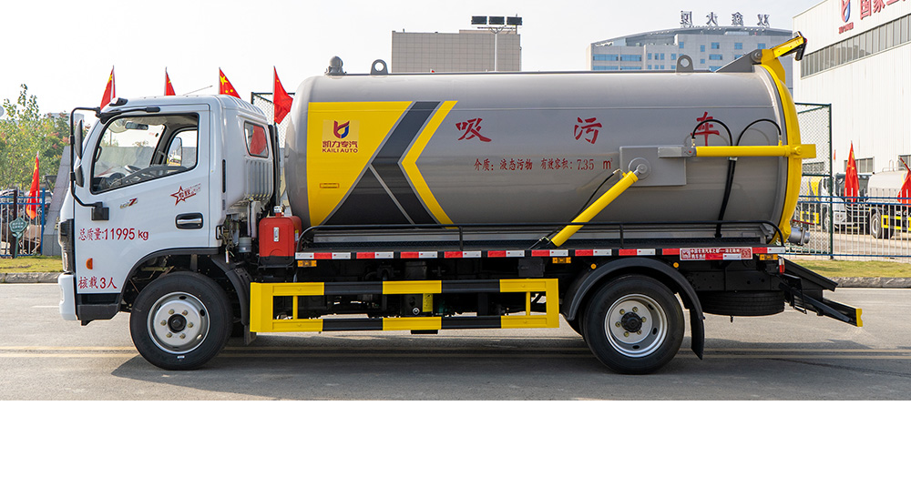 东风大多利卡吸污车