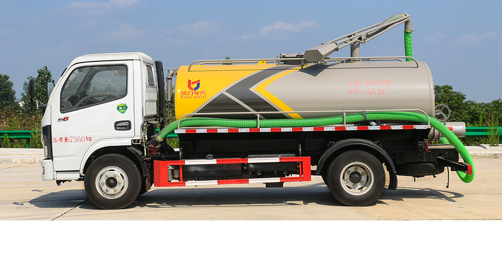 东风小多利卡吸粪车