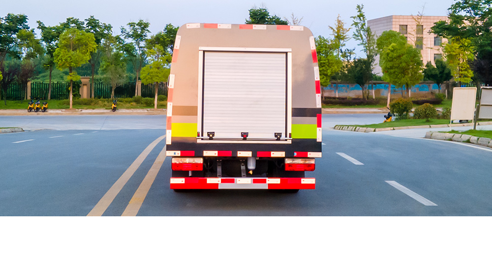 途逸路面养护车