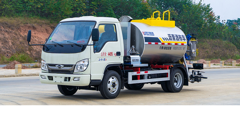 福田小卡之星3沥青洒布车