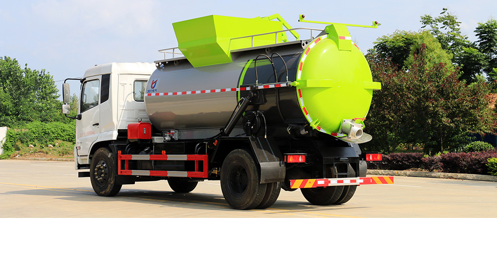 东风天锦餐厨式垃圾车