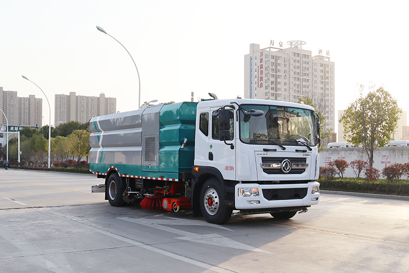D9深度保洁车